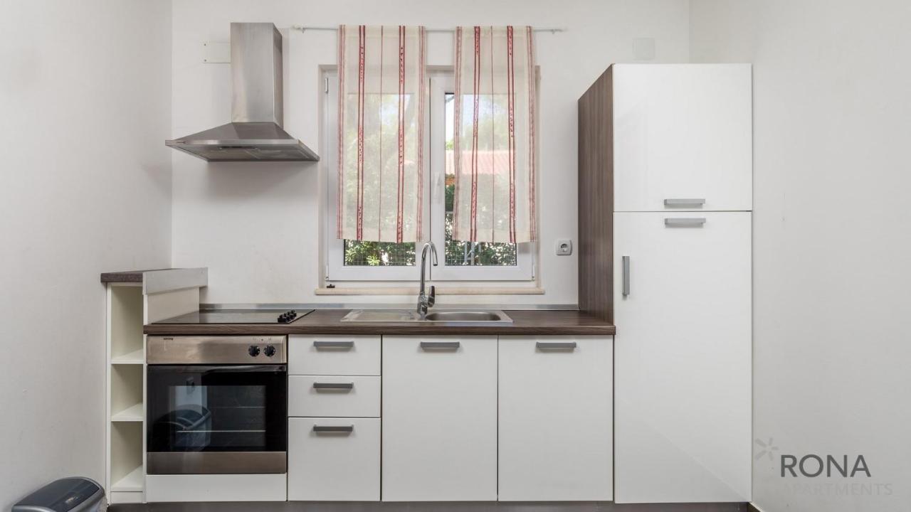 Rona Apartments Zlatko Šimuni Kültér fotó