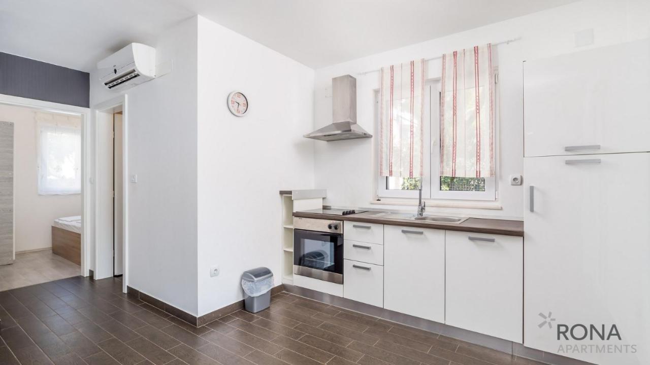 Rona Apartments Zlatko Šimuni Kültér fotó